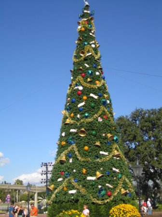 Epcot's Christmas tree