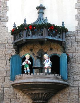 Glockenspiel in Germany Pavilion