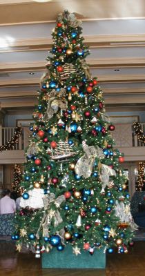Yacht Club tree